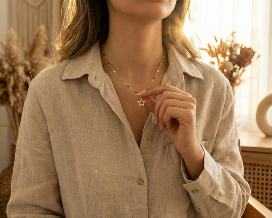 Altın Rengi Kolye - Büyüsel Yıldız