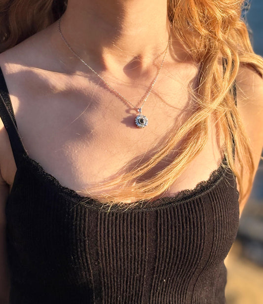 Gümüş Rengi Kolye - Gece İncisi